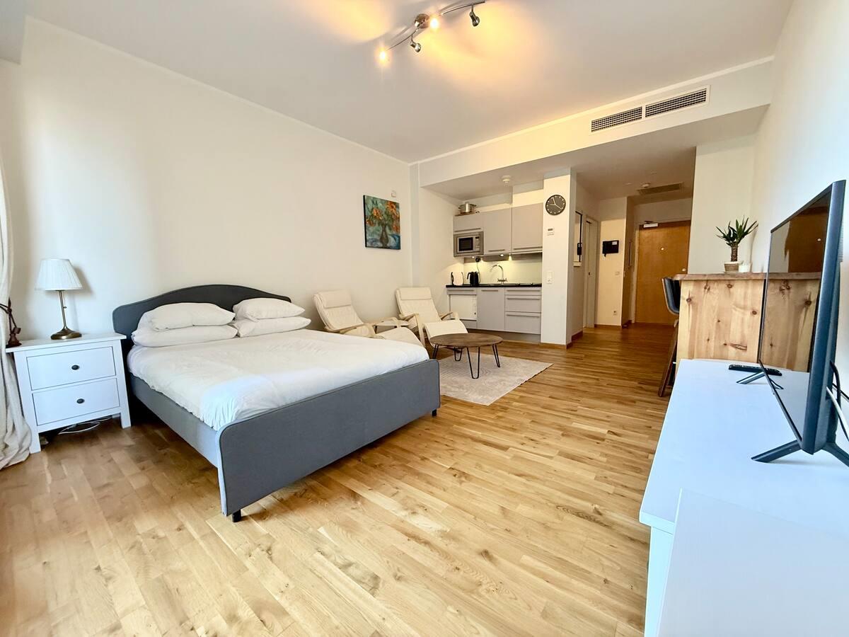 Image of Apartment - 1 Bathrooms for Rental in Atlantic Suites-Gibraltar, Image 2